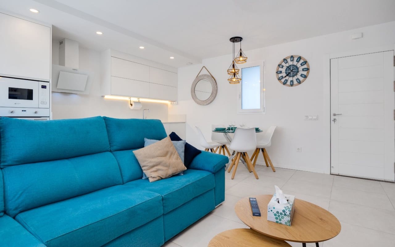 2 bedroom Apartment for sale in Playa Flamenca with pool - € 259,000 (Ref: 9383813)