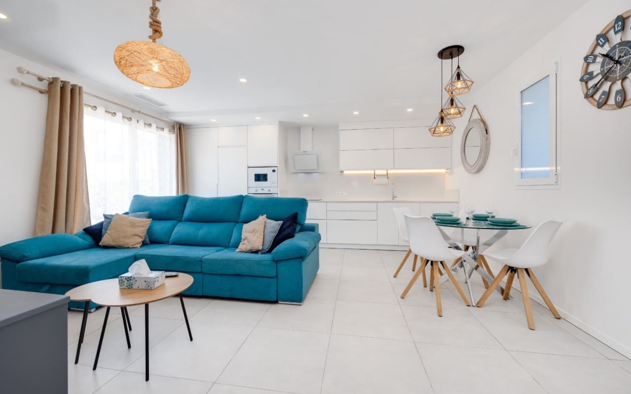 2 bedroom Apartment for sale in Playa Flamenca with pool - € 259,000 (Ref: 9383813)