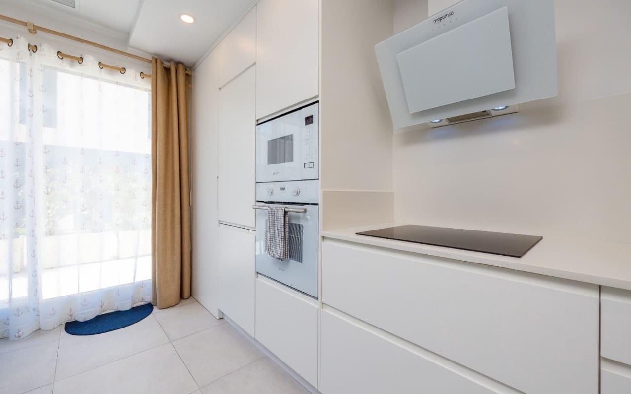 2 bedroom Apartment for sale in Playa Flamenca with pool - € 259,000 (Ref: 9383813)