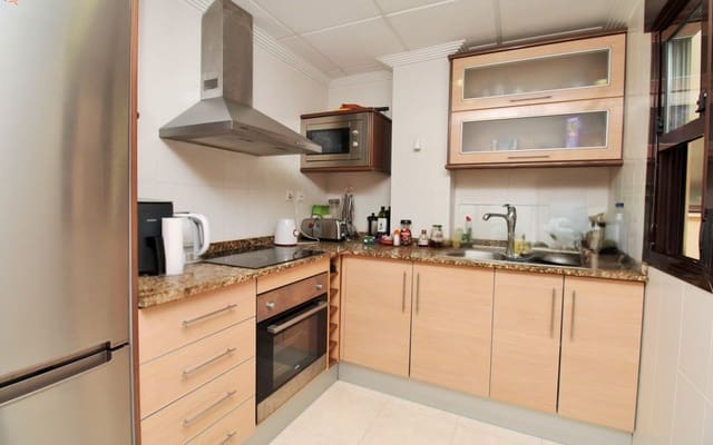 2 soveværelse Lejlighed til salg i Cabo Roig, Orihuela med swimmingpool - € 249.000 (Ref: 9383815)