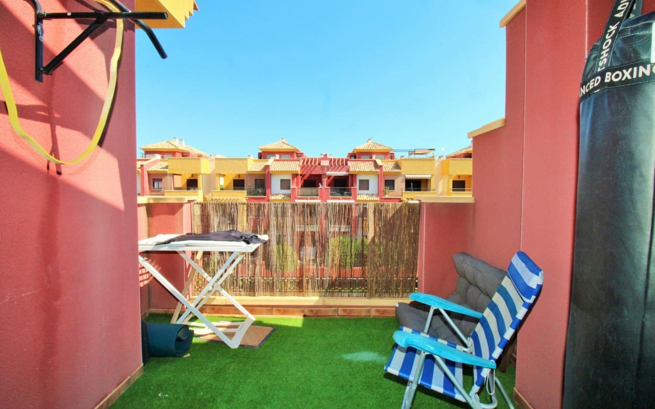 Apartamento de 2 habitaciones en Cabo Roig en venta con piscina - 249.000 € (Ref: 9383815)
