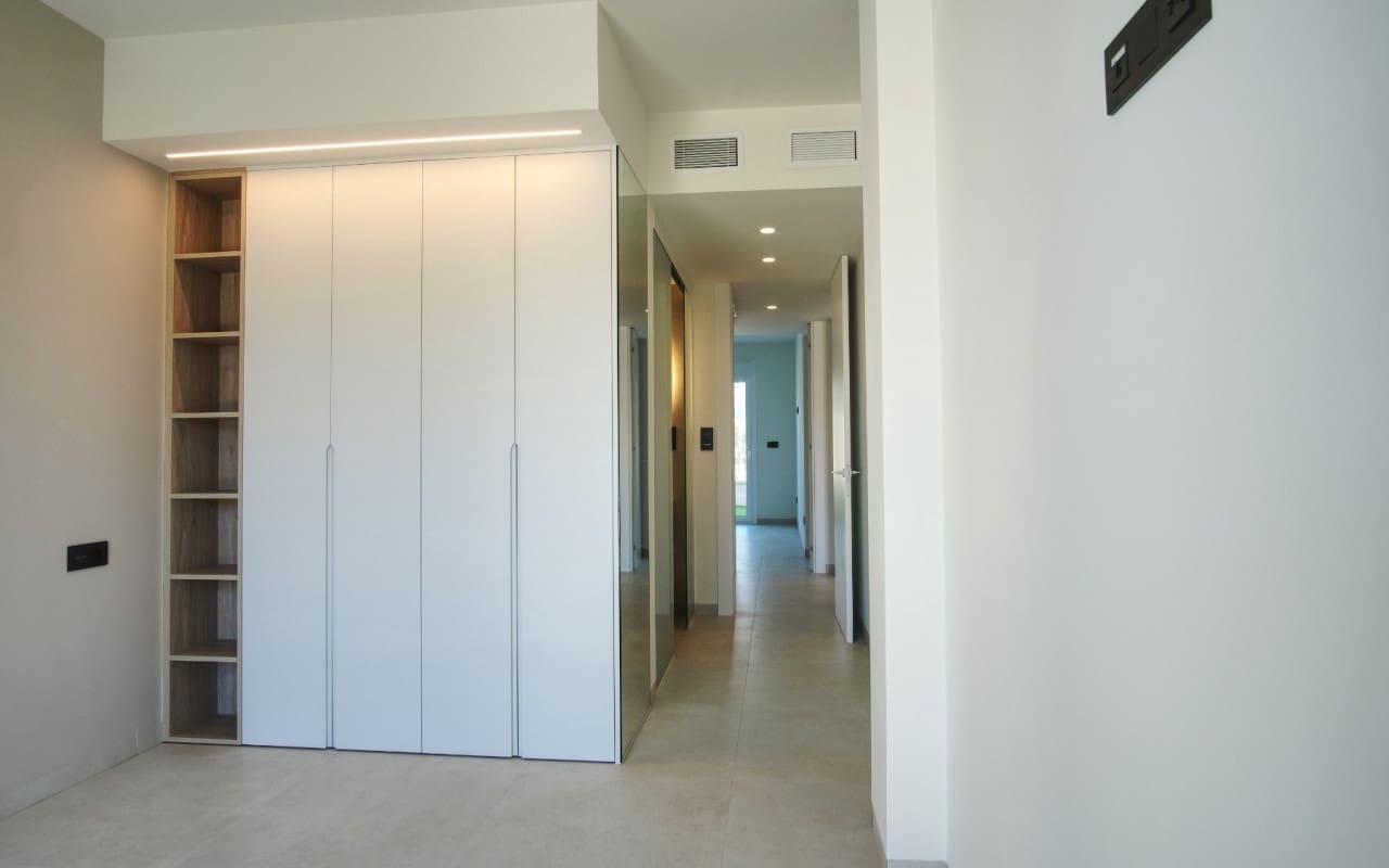 2 bedroom Apartment for sale in Guardamar del Segura with pool - € 295,000 (Ref: 9383816)