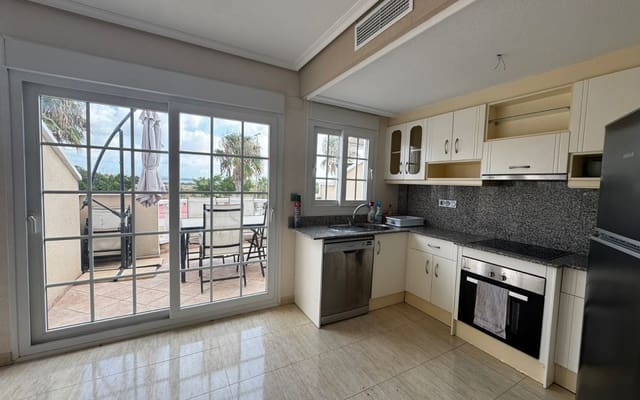 3 bedroom Apartment for sale in El Raso, Guardamar del Segura with pool - € 210,000 (Ref: 9383818)