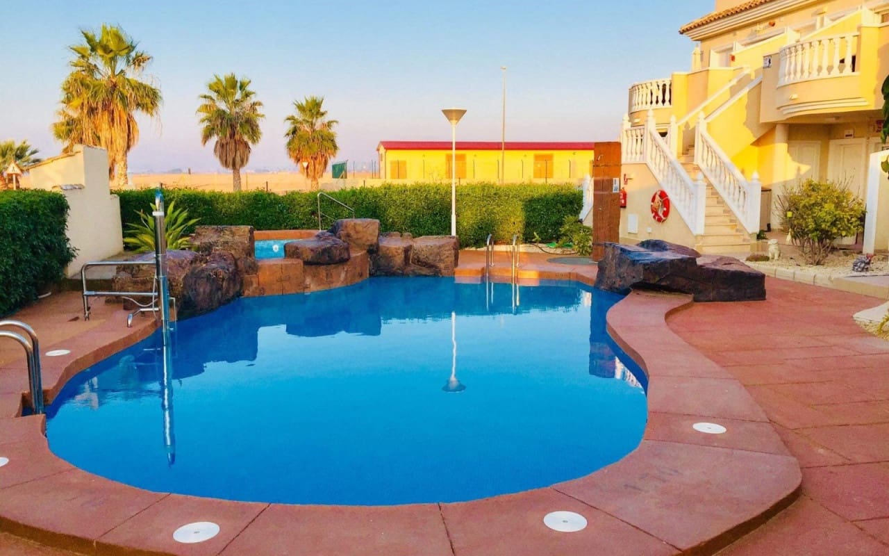 3 bedroom Apartment for sale in El Raso with pool - € 210,000 (Ref: 9383818)