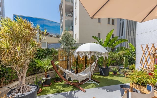 2 bedroom Beach Apartment for sale in Los Europeos, Torrevieja with pool - € 319,500 (Ref: 9383819)