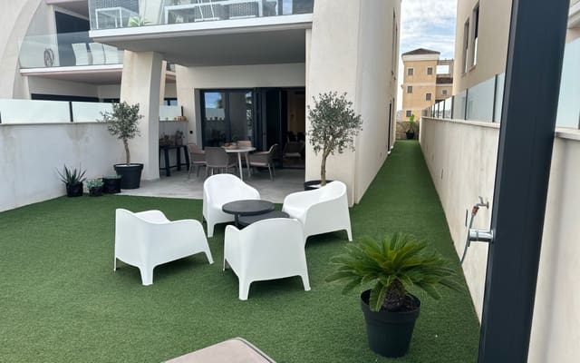 2 bedroom Apartment for sale in Ciudad Quesada, Rojales with pool - € 399,000 (Ref: 9383820)