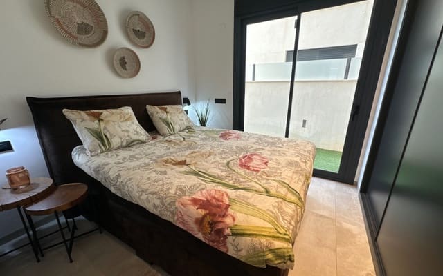 2 bedroom Apartment for sale in Ciudad Quesada, Rojales with pool - € 399,000 (Ref: 9383820)