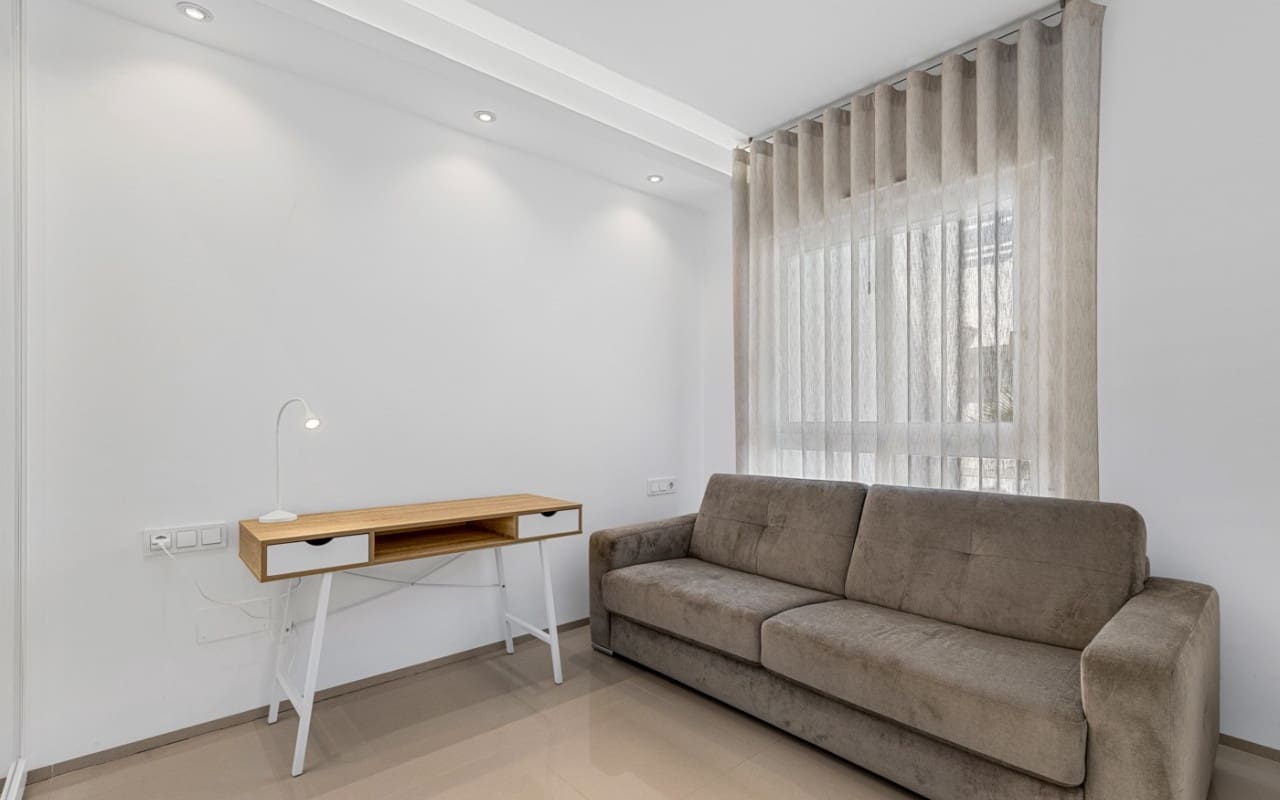 3 quarto Penthouse para venda em Dona Pepa com piscina - 350 000 € (Ref: 9383821)