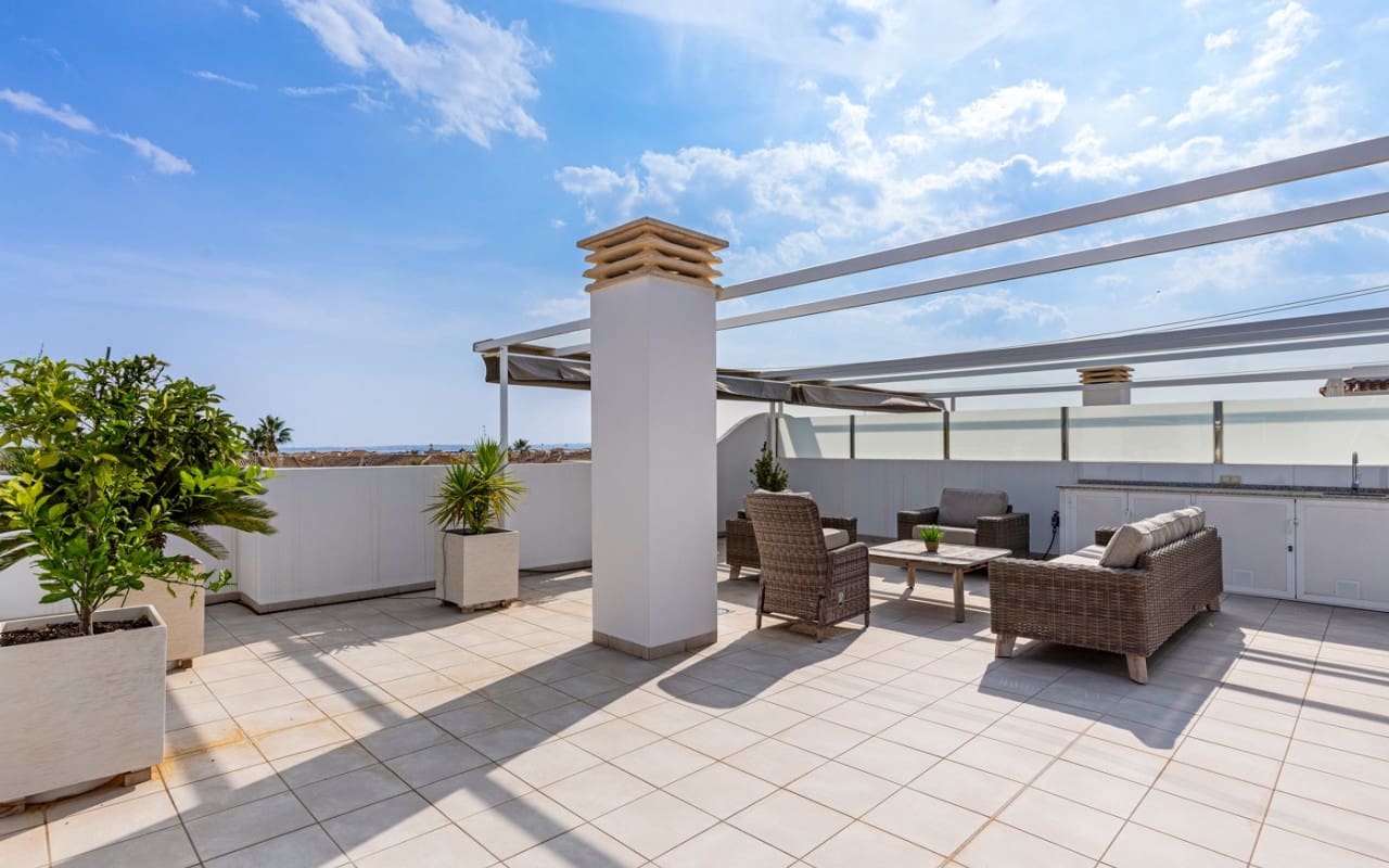 3 quarto Penthouse para venda em Dona Pepa com piscina - 350 000 € (Ref: 9383821)