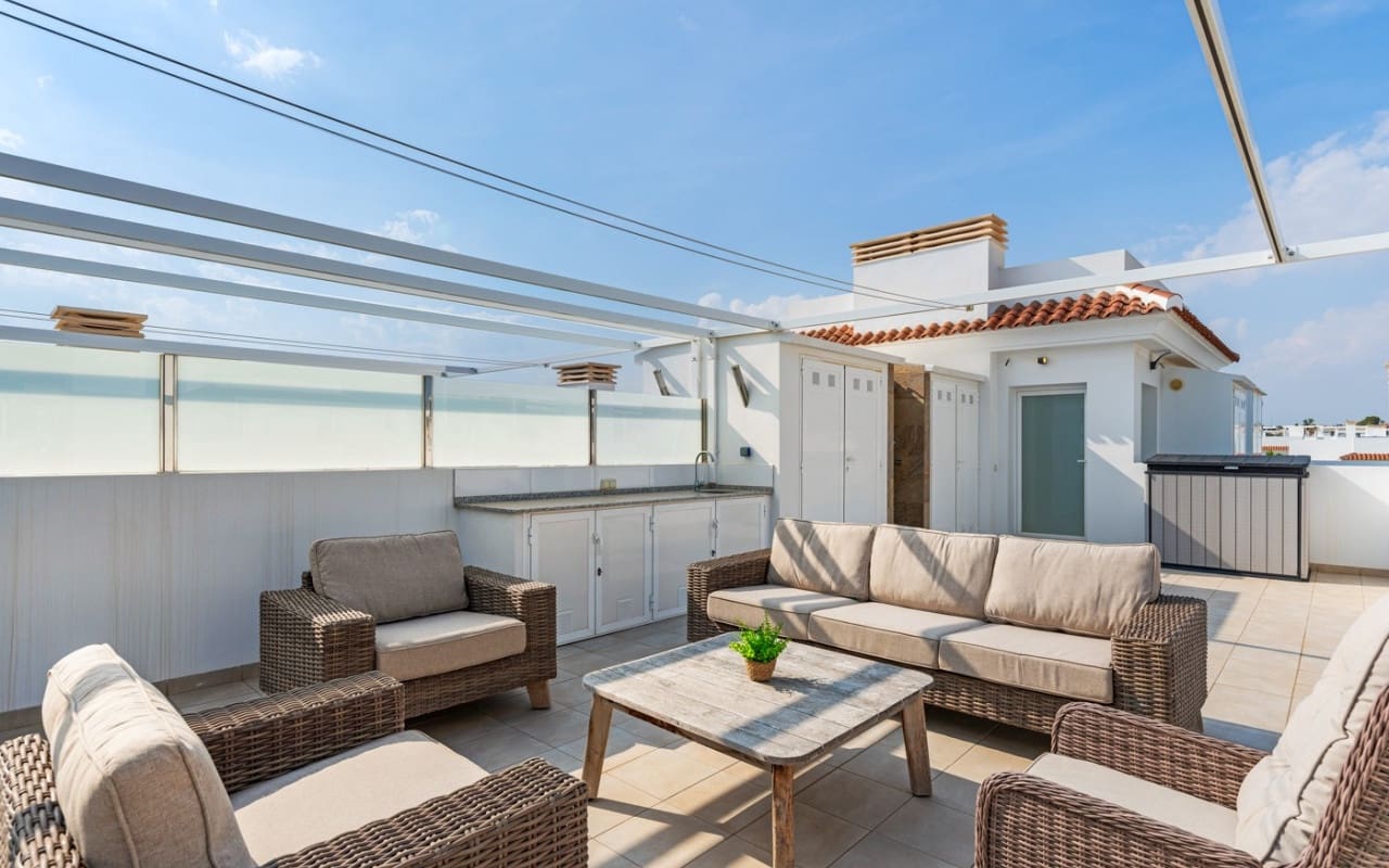 3 quarto Penthouse para venda em Dona Pepa com piscina - 350 000 € (Ref: 9383821)