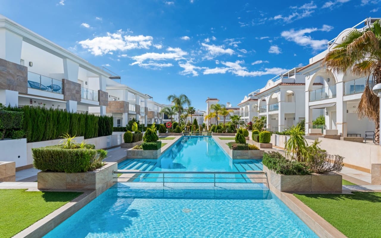 3 quarto Penthouse para venda em Dona Pepa com piscina - 350 000 € (Ref: 9383821)