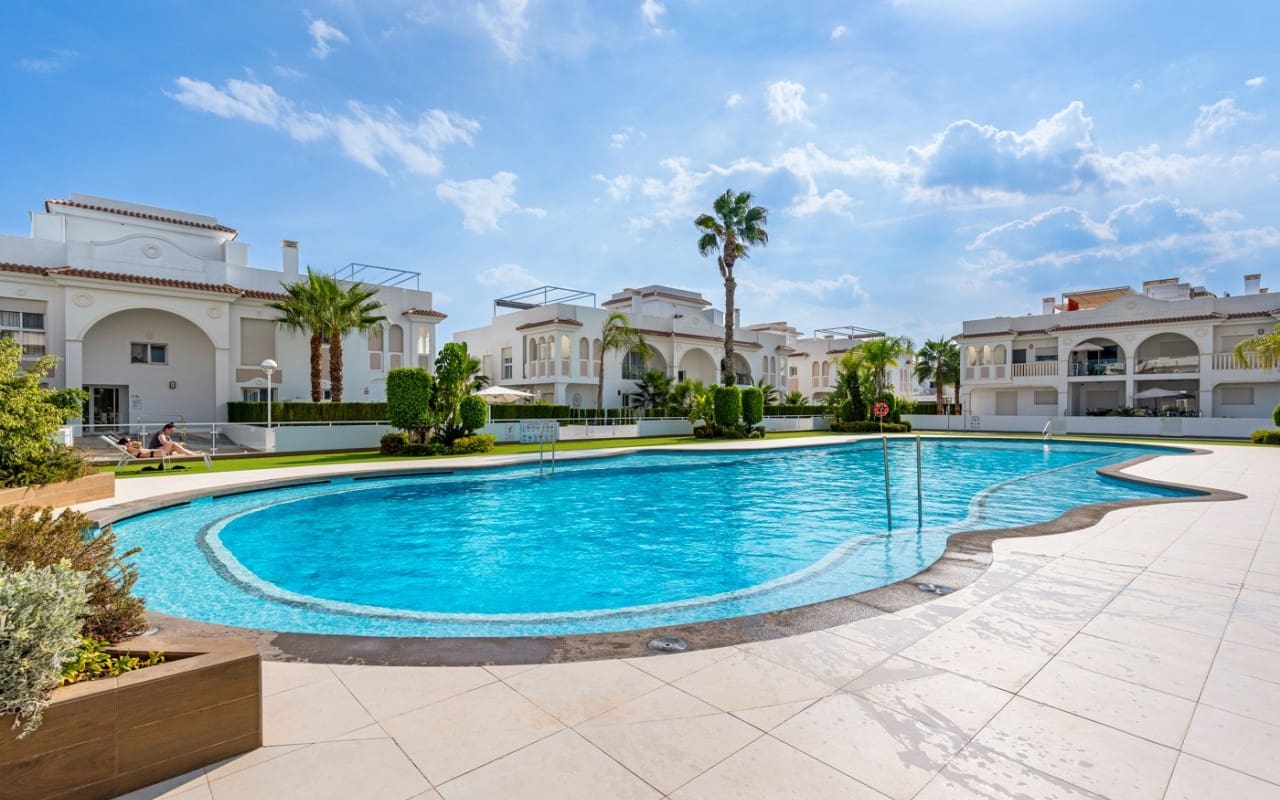 3 quarto Penthouse para venda em Dona Pepa com piscina - 350 000 € (Ref: 9383821)