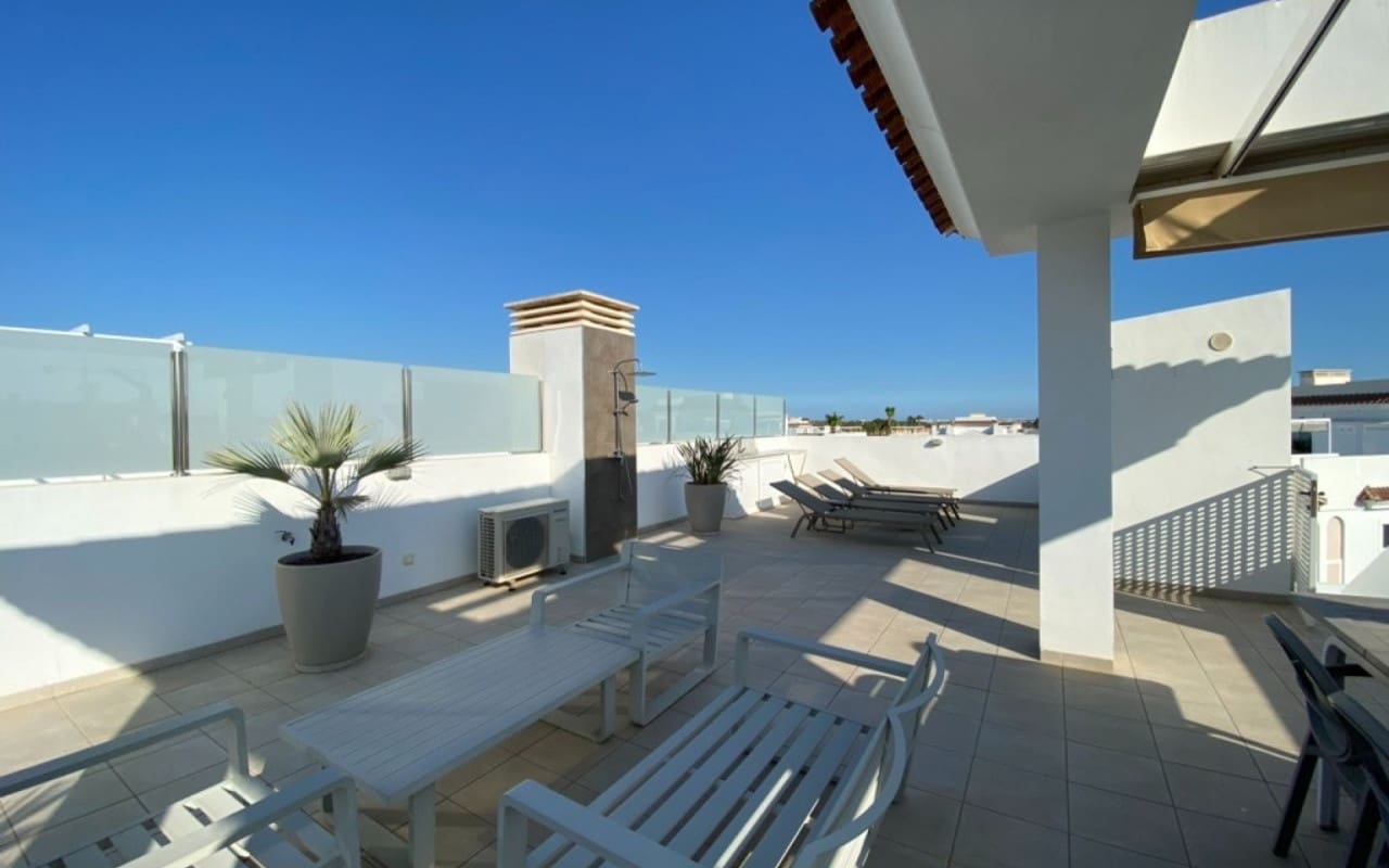 2 soveværelse Penthouse til salg i Ciudad Quesada med swimmingpool - € 319.900 (Ref: 9383822)