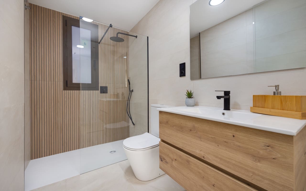 2 Zimmer Apartment zu verkaufen in Los Alcazares mit Pool - 270.000 € (Ref: 9383991)