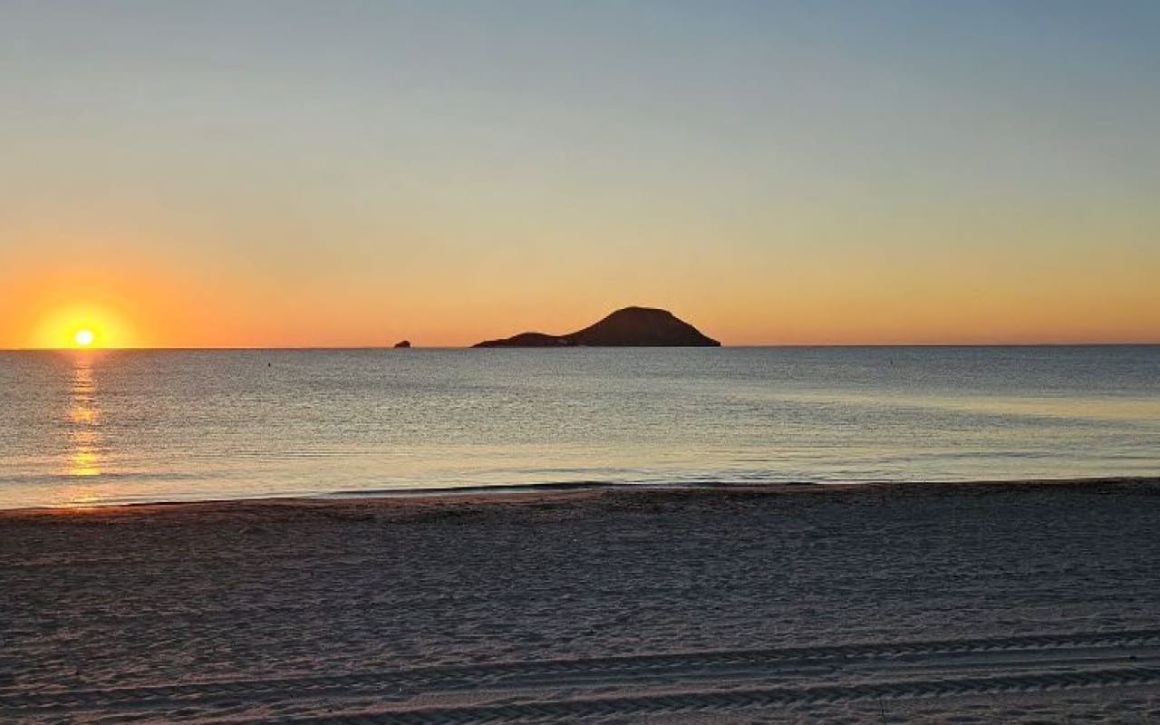 1 bedroom Apartment for sale in La Manga del Mar Menor with pool - € 205,033 (Ref: 9386313)