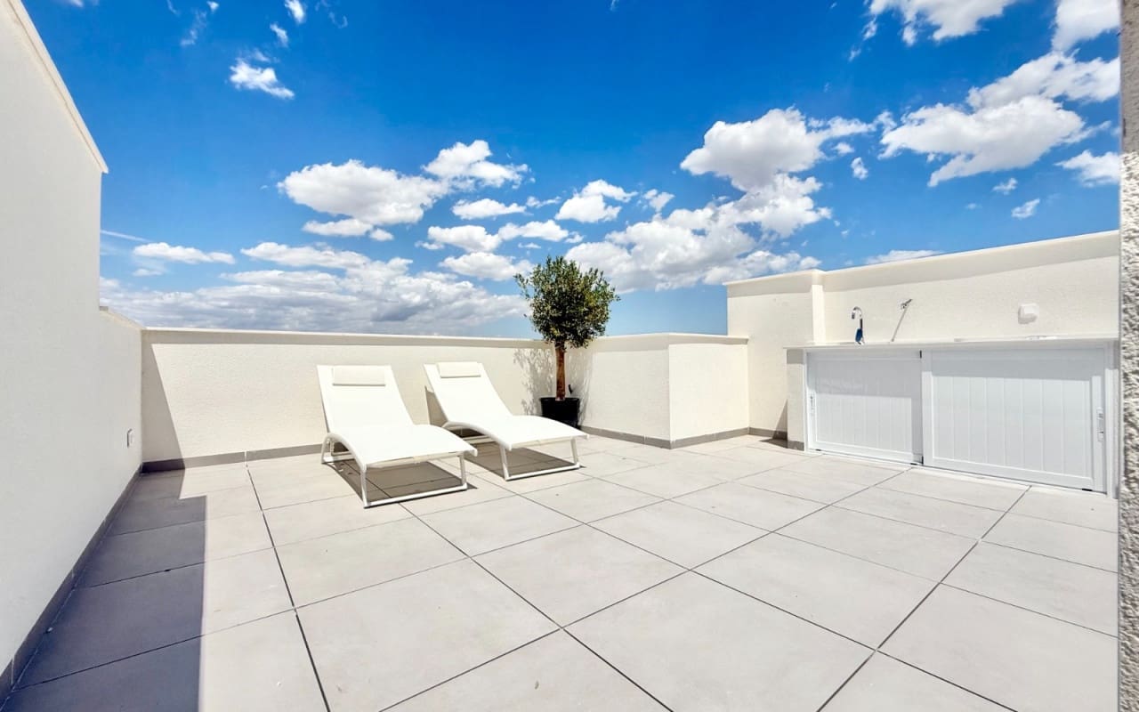 2 bedroom Townhouse for sale in Cox with pool - € 209,000 (Ref: 9386555)