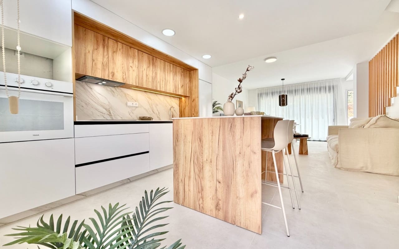 2 bedroom Townhouse for sale in Cox with pool - € 209,000 (Ref: 9386555)