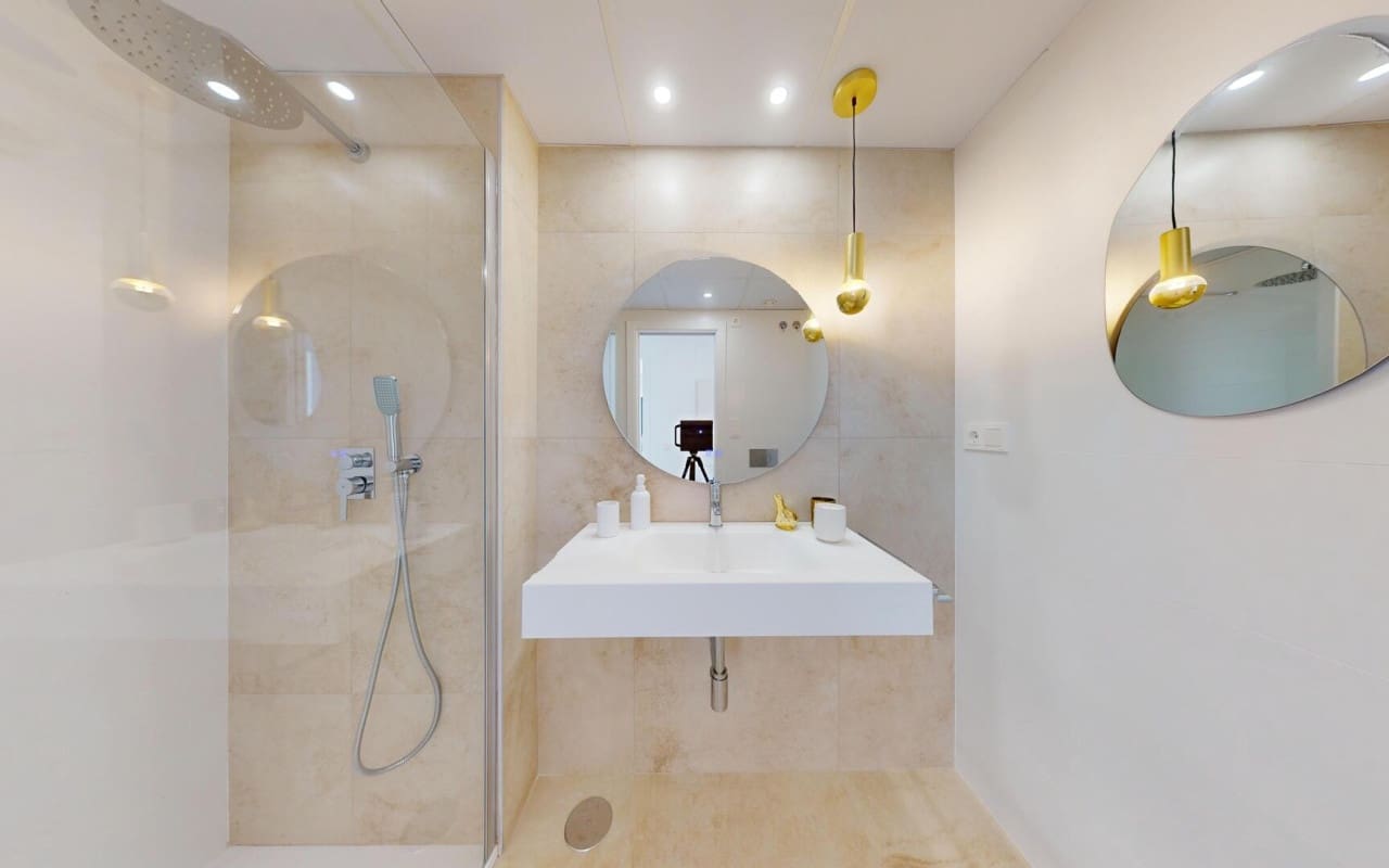 Apartamento de 2 habitaciones en Aguilas en venta con piscina - 386.500 € (Ref: 9386731)