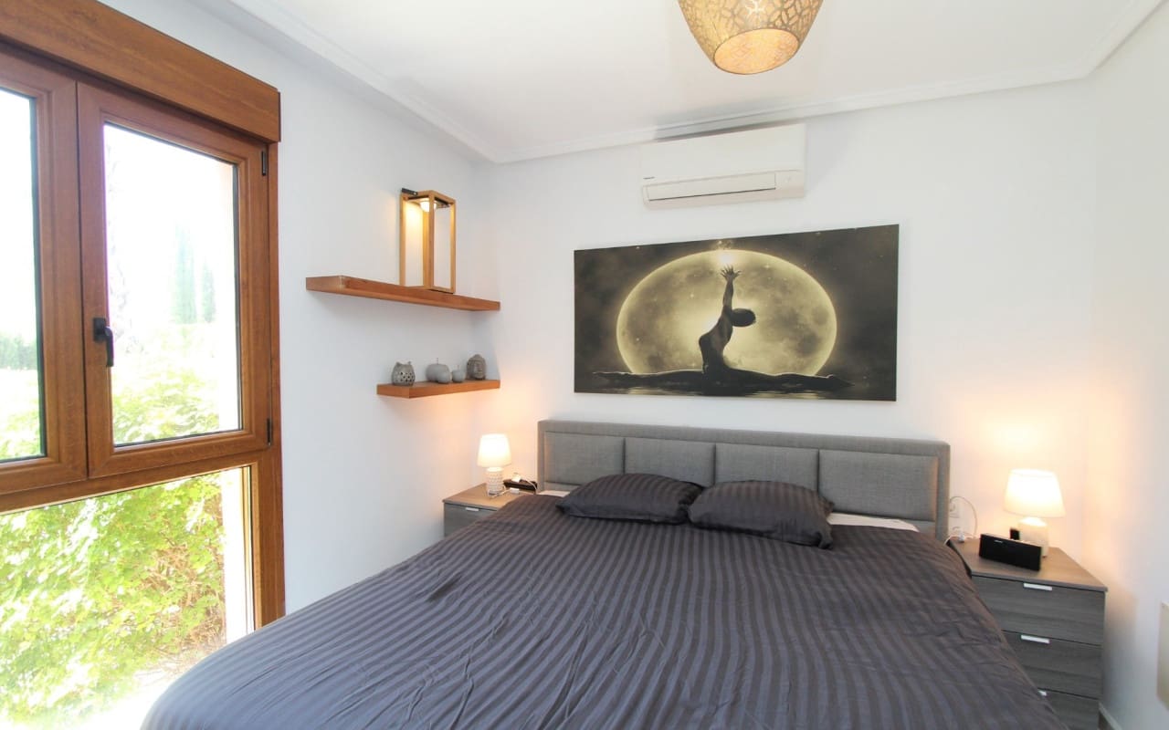 3 bedroom Villa for sale in Algorfa with pool - € 349,990 (Ref: 9388191)