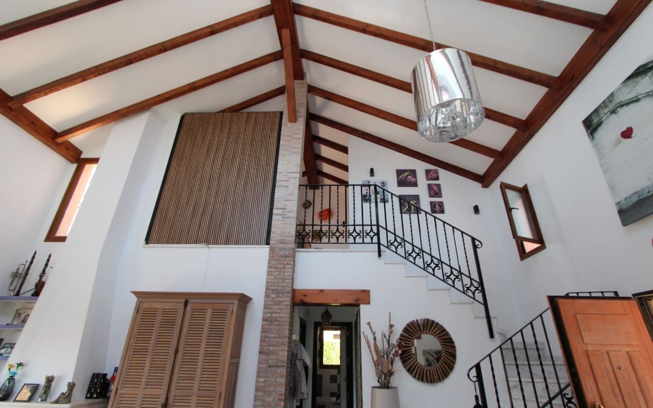 3 bedroom Villa for sale in Algorfa with pool - € 349,990 (Ref: 9388191)