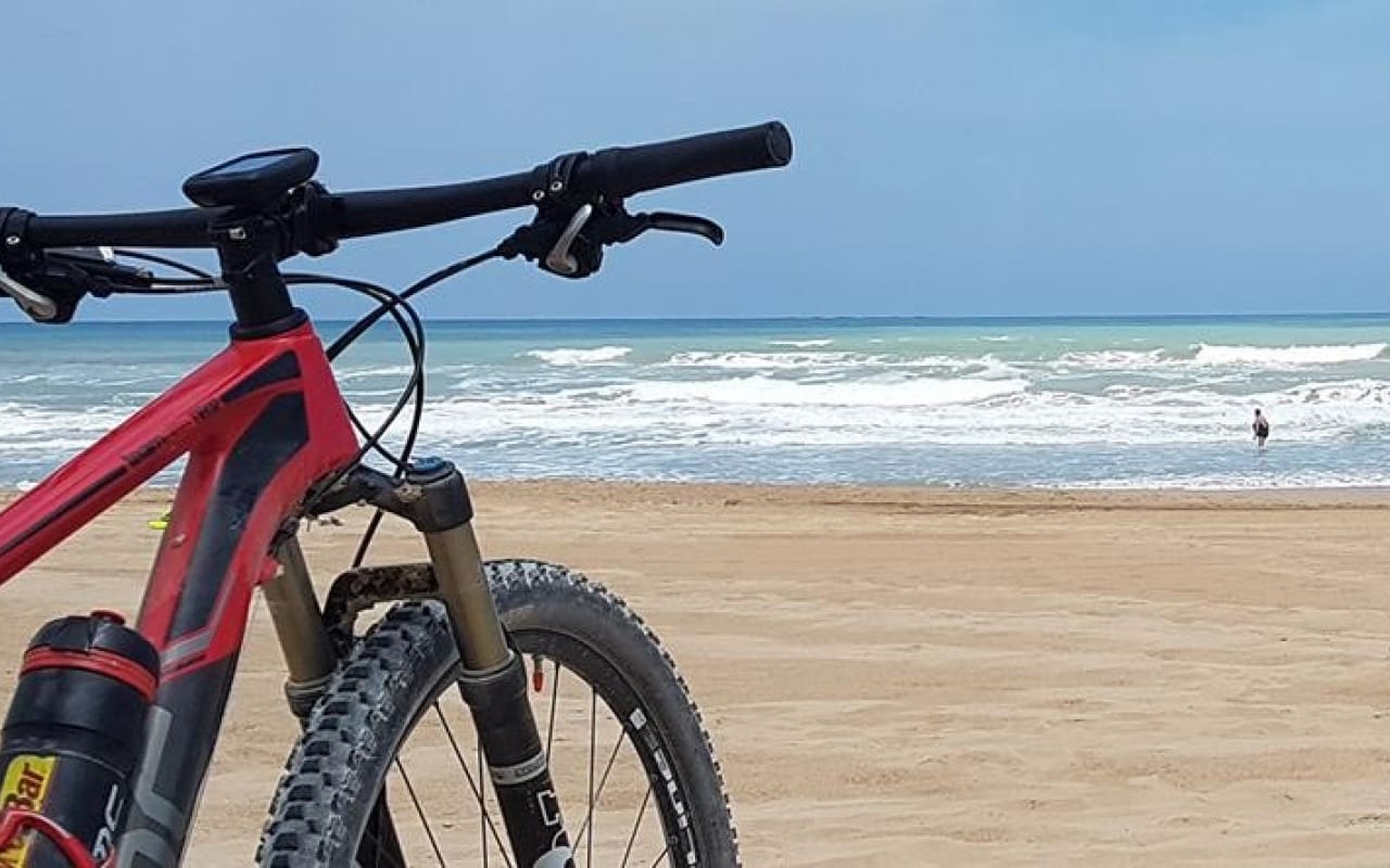 3 bedroom Villa for sale in Algorfa with pool - € 349,990 (Ref: 9388191)