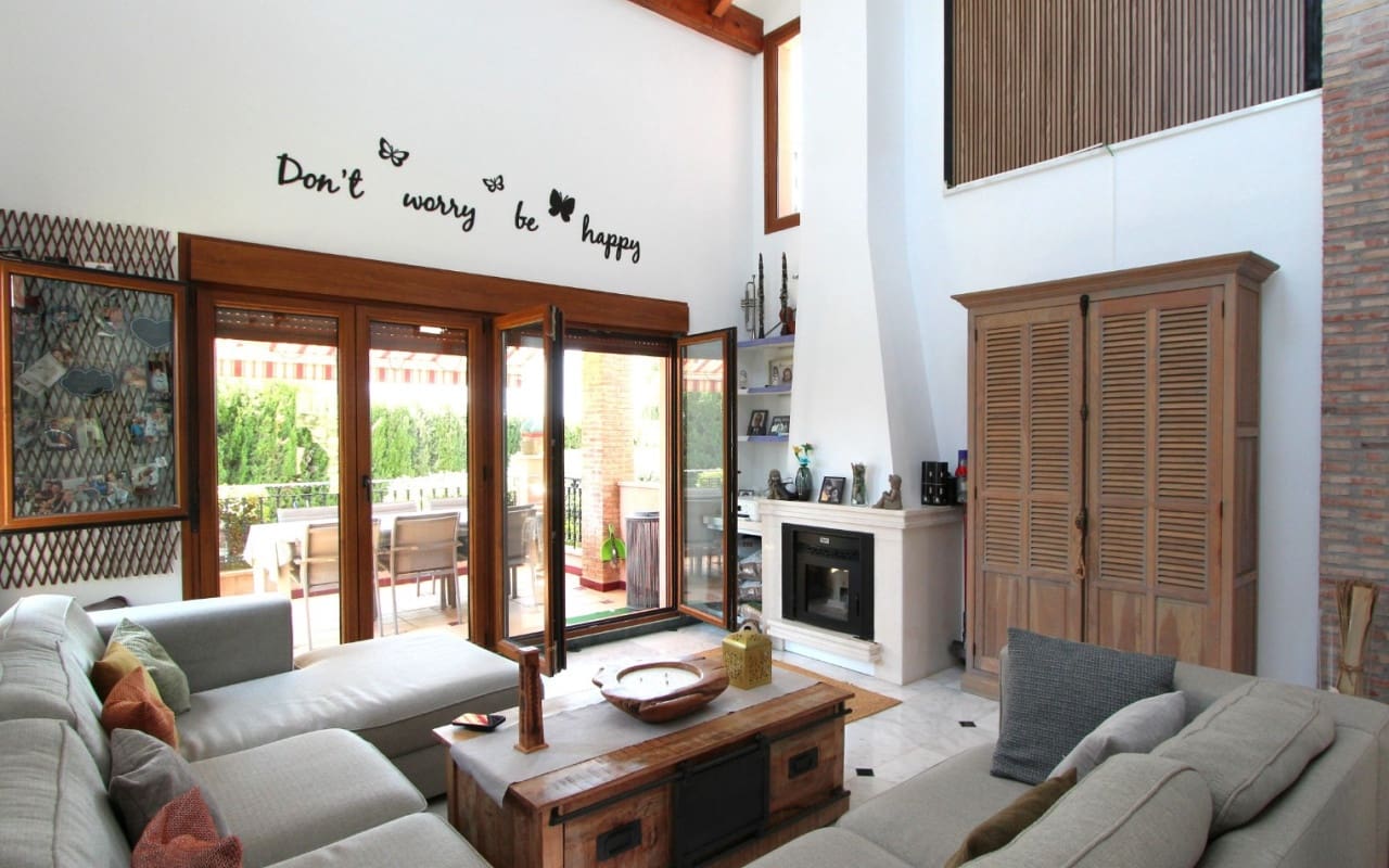 3 bedroom Villa for sale in Algorfa with pool - € 349,990 (Ref: 9388191)