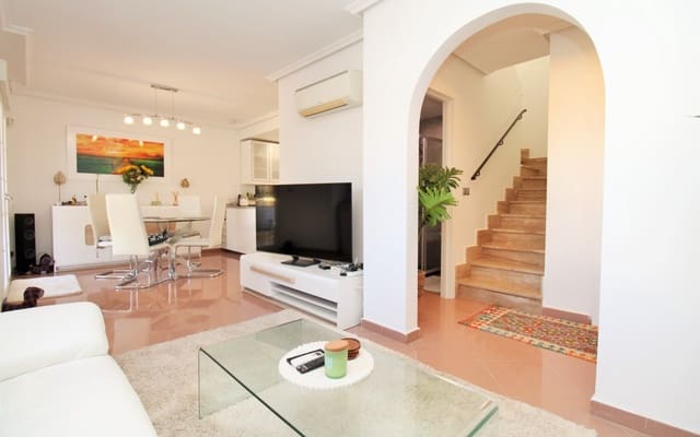 3 Zimmer Villa zu verkaufen in Villamartin, Orihuela mit Pool - 375.000 € (Ref: 9388192)