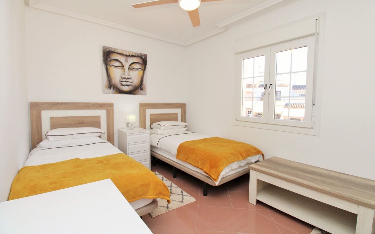 3 Zimmer Villa zu verkaufen in Villamartin mit Pool - 375.000 € (Ref: 9388192)