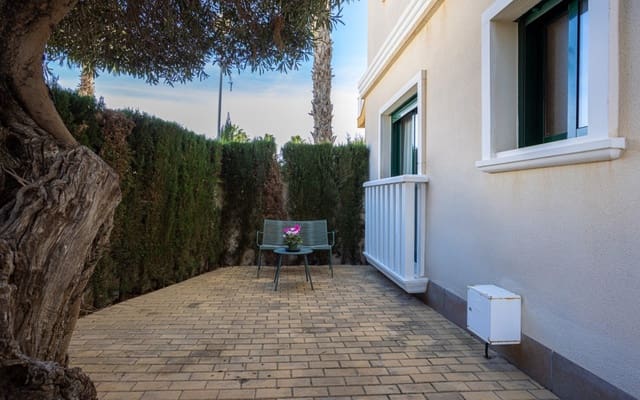 2 soveværelse Lejlighed til salg i Doña Pepa, Rojales med swimmingpool - € 195.000 (Ref: 9388460)