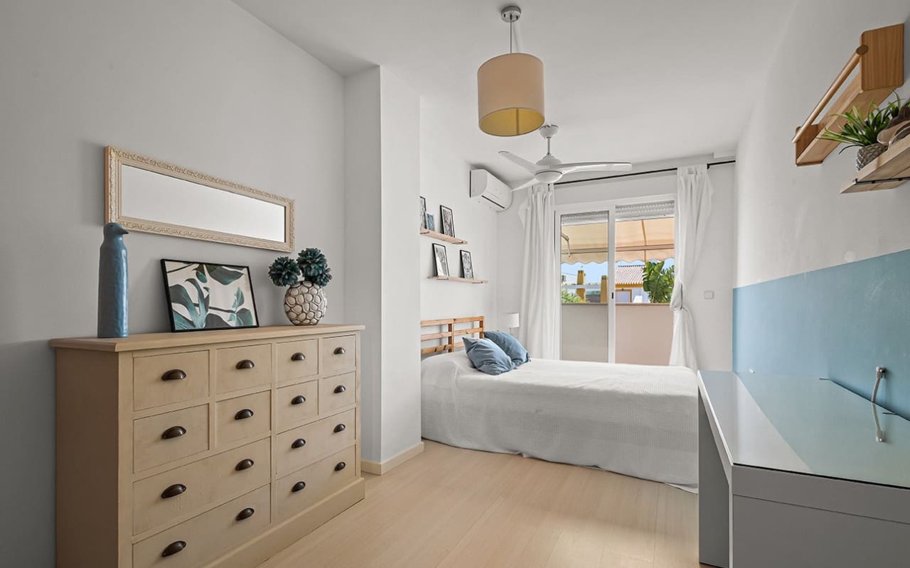 4 chambre Villa/Maison à vendre à Torre de la Horadada avec piscine - 382 000 € (Ref: 9394421)