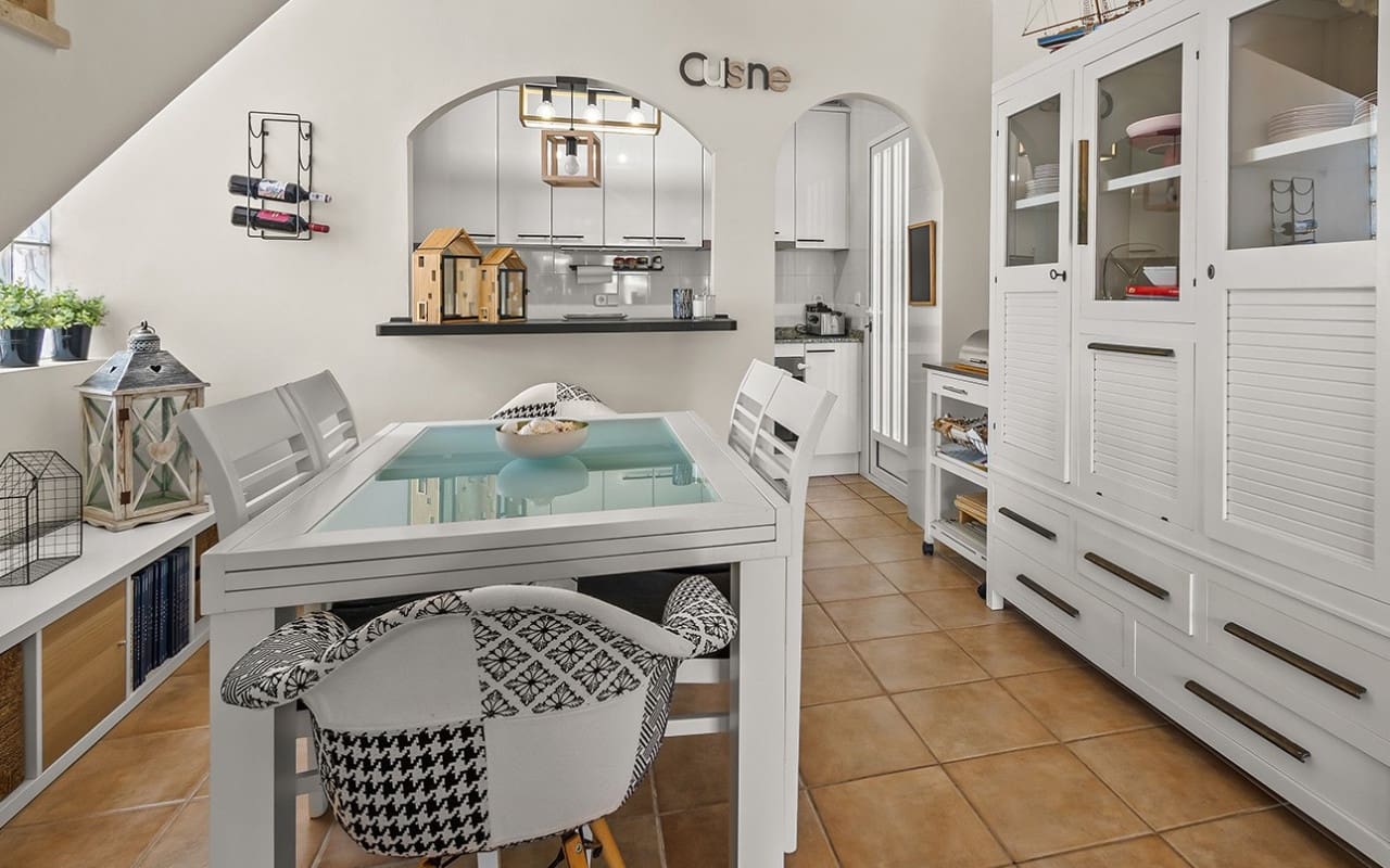 4 chambre Villa/Maison à vendre à Torre de la Horadada avec piscine - 382 000 € (Ref: 9394421)