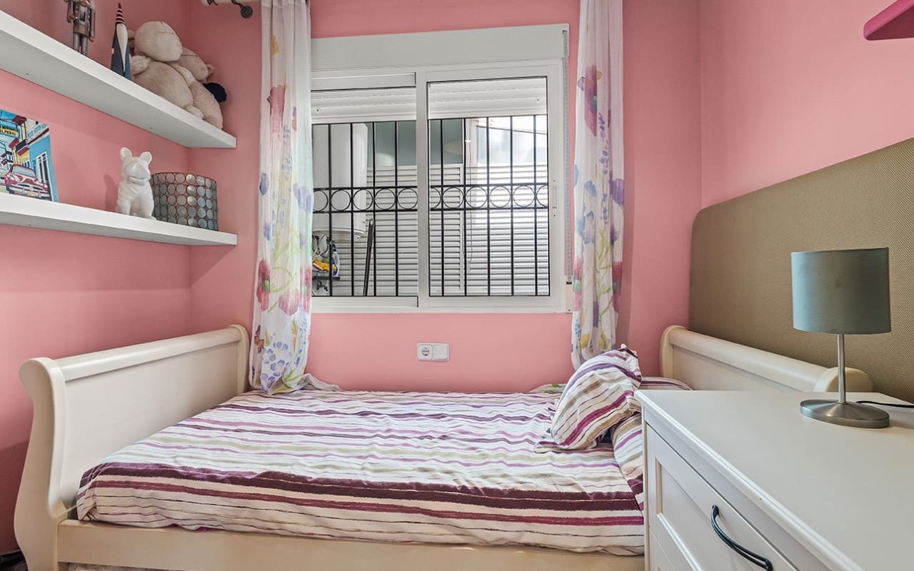 4 chambre Villa/Maison à vendre à Torre de la Horadada avec piscine - 382 000 € (Ref: 9394421)