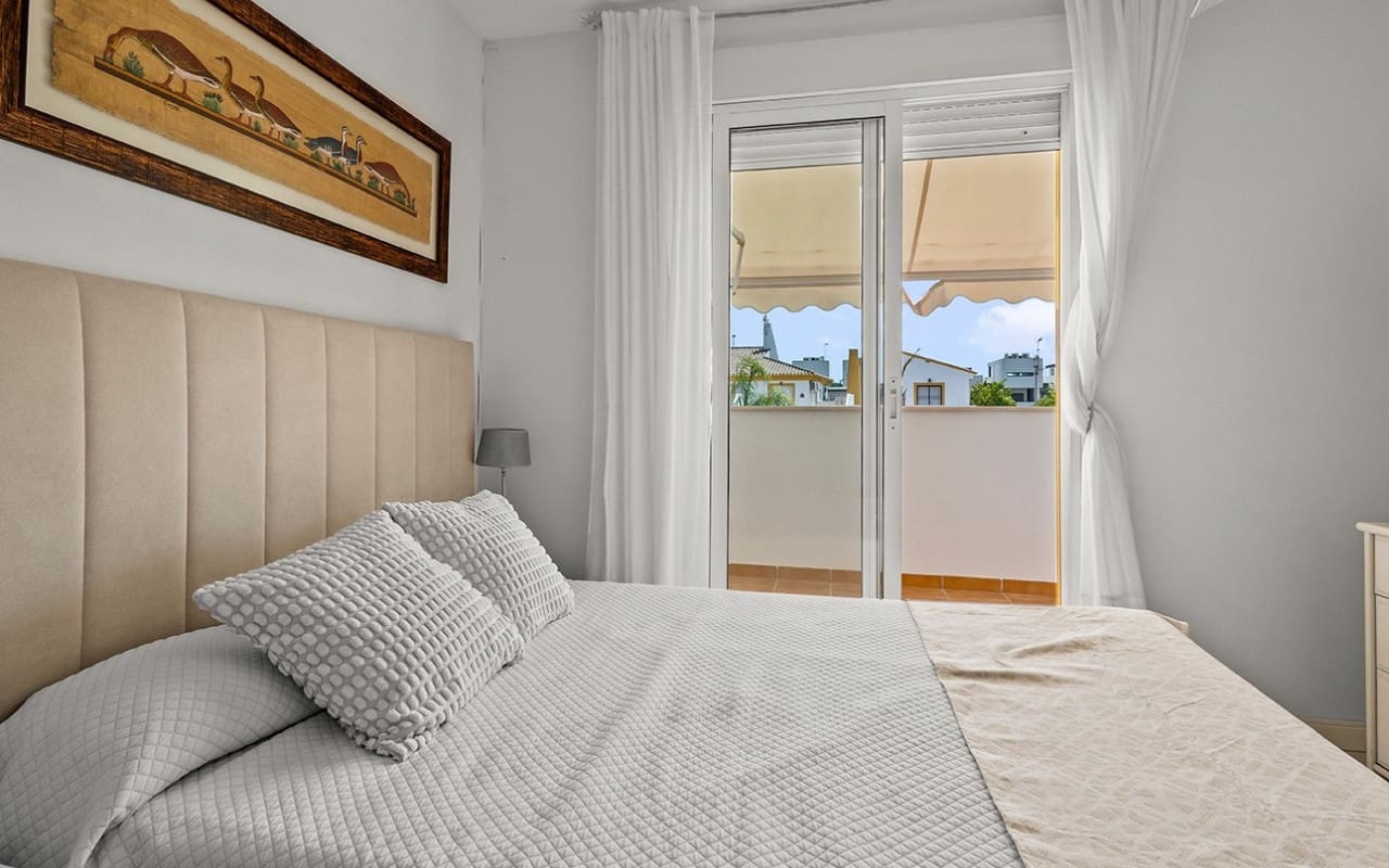 4 chambre Villa/Maison à vendre à Torre de la Horadada avec piscine - 382 000 € (Ref: 9394421)