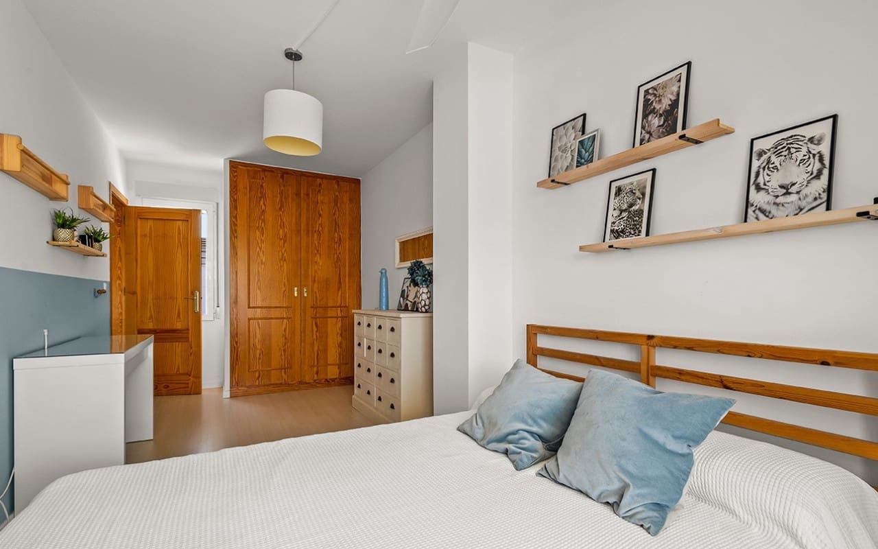 4 chambre Villa/Maison à vendre à Torre de la Horadada avec piscine - 382 000 € (Ref: 9394421)