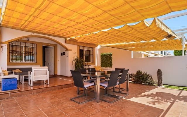 4 chambre Villa/Maison à vendre à Torre de la Horadada, Pilar de la Horadada avec piscine - 382 000 € (Ref: 9394421)