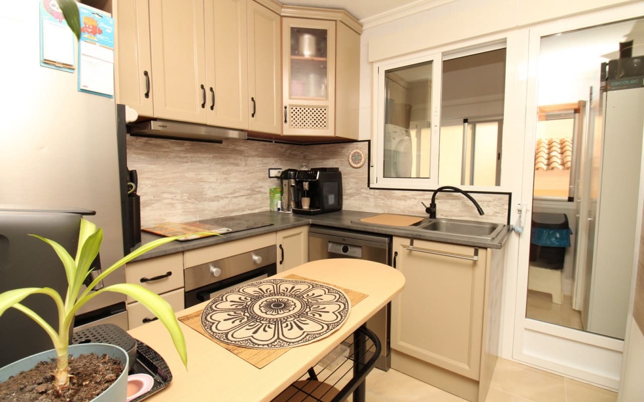 4 quarto Casa em Banda para venda em San Miguel de Salinas com piscina - 239 995 € (Ref: 9394422)