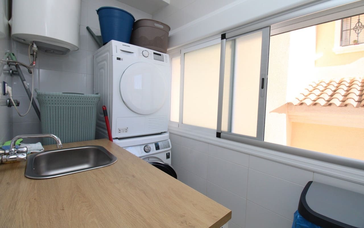 4 quarto Casa em Banda para venda em San Miguel de Salinas com piscina - 239 995 € (Ref: 9394422)