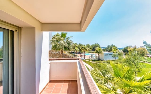 Apartamento de 3 habitaciones en Las Colinas Golf, Orihuela en venta con piscina - 345.000 € (Ref: 9394426)