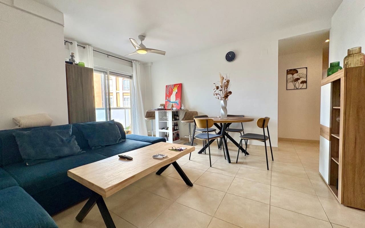 3 soveværelse Lejlighed til salg i Denia med swimmingpool - € 225.000 (Ref: 9394428)