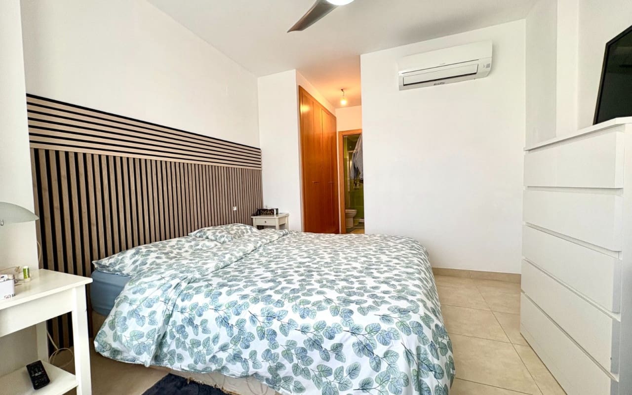 3 soveværelse Lejlighed til salg i Denia med swimmingpool - € 225.000 (Ref: 9394428)