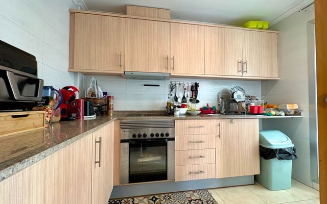 3 soveværelse Lejlighed til salg i Dénia med swimmingpool - € 225.000 (Ref: 9394428)