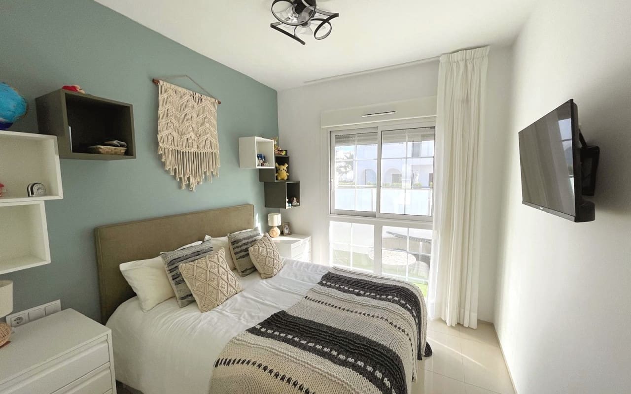 2 soverom Leilighet til salgs i Dona Pepa med svømmebasseng - € 279 000 (Ref: 9394430)