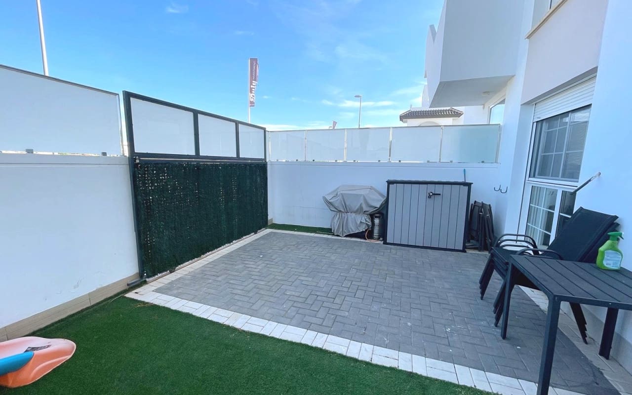 2 soverom Leilighet til salgs i Dona Pepa med svømmebasseng - € 279 000 (Ref: 9394430)