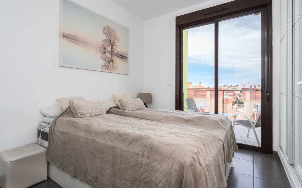 3 camera da letto Attico in vendita in Orihuela Costa con piscina - 359.000 € (Rif: 9394431)