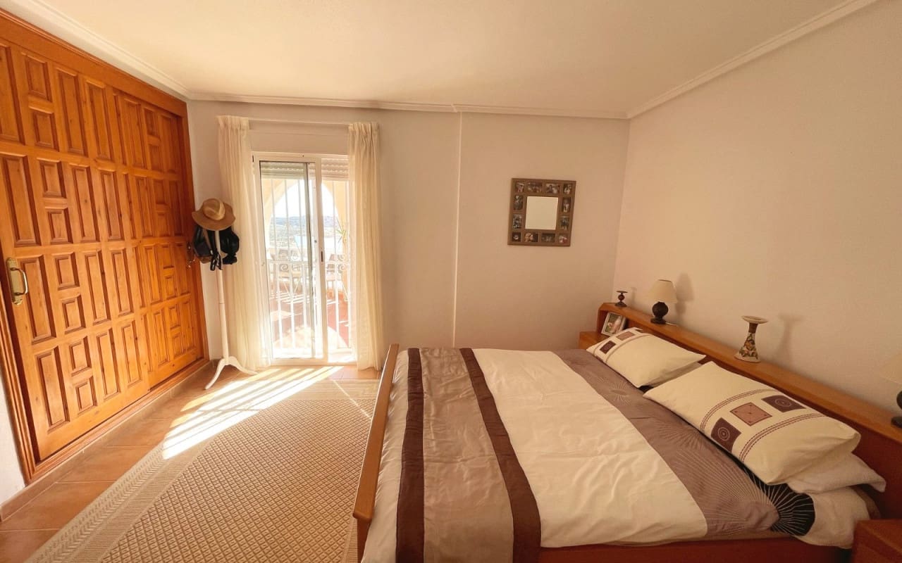 5 soveværelse Villa til salg i La Marquesa med swimmingpool - € 425.000 (Ref: 9396295)