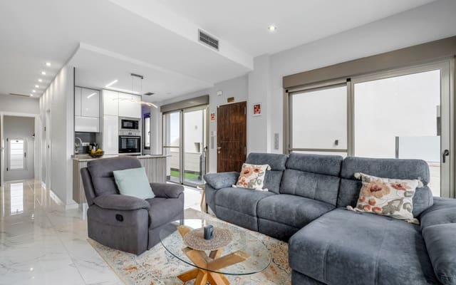 4 camera da letto Villa in vendita in Villamartin, Orihuela con piscina - 449.000 € (Rif: 9396297)