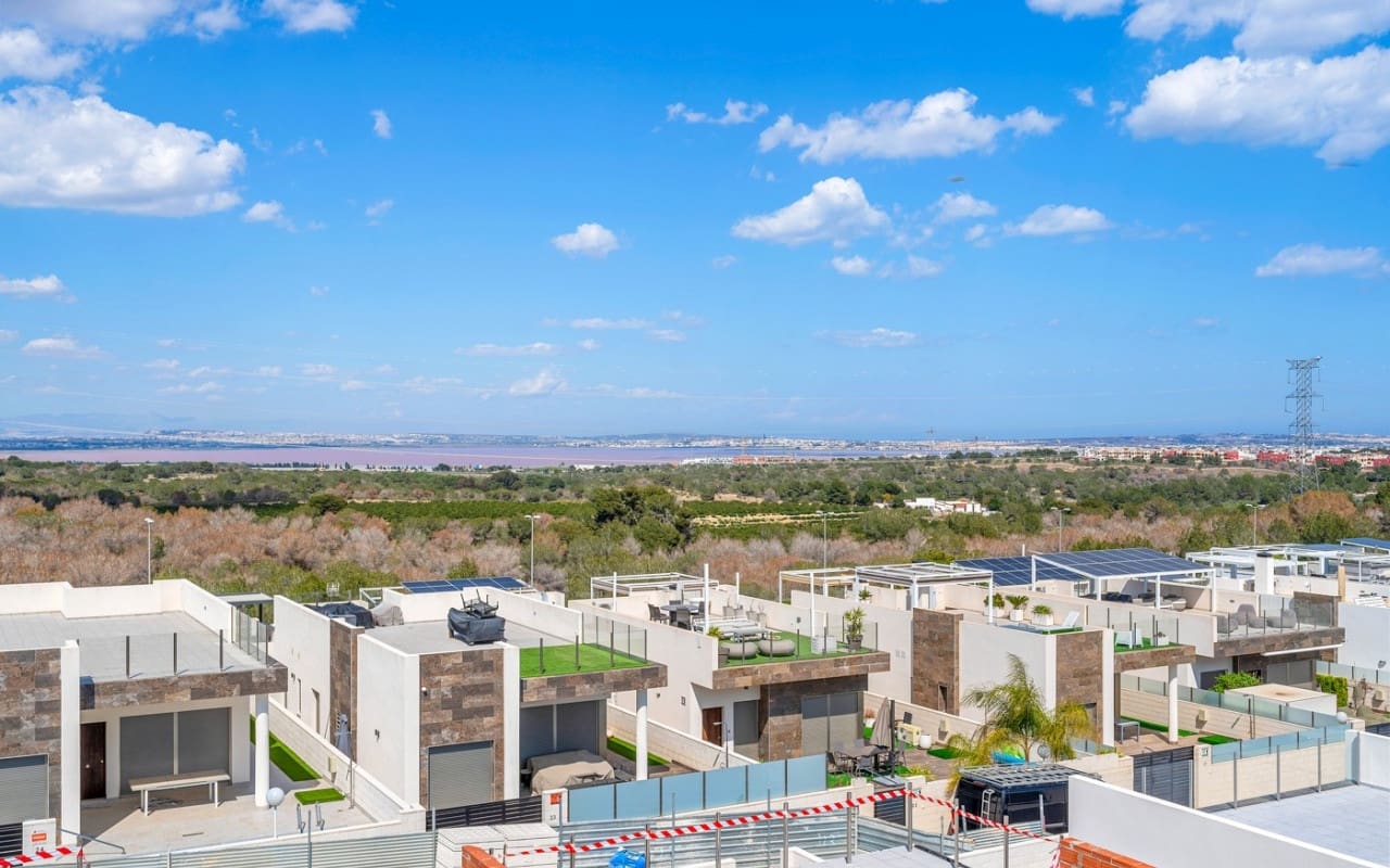 4 camera da letto Villa in vendita in Villamartin con piscina - 449.000 € (Rif: 9396297)