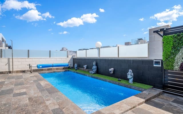 4 camera da letto Villa in vendita in Villamartin, Orihuela con piscina - 449.000 € (Rif: 9396297)