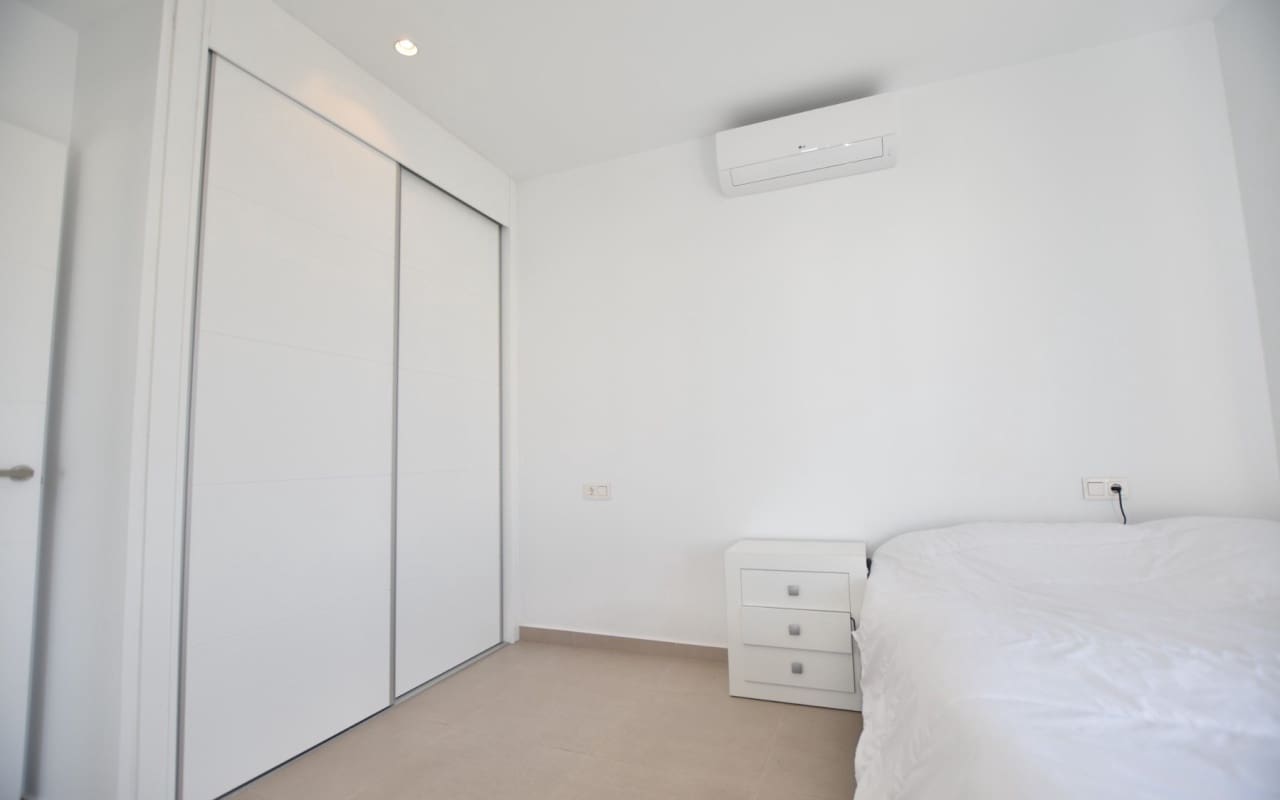 3 makuuhuone Huvila myytävänä paikassa Benijofar mukana uima-altaan - 440 000 € (Ref: 9396298)