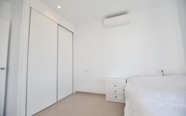 3 makuuhuone Huvila myytävänä paikassa Benijófar mukana uima-altaan - 440 000 € (Ref: 9396298)